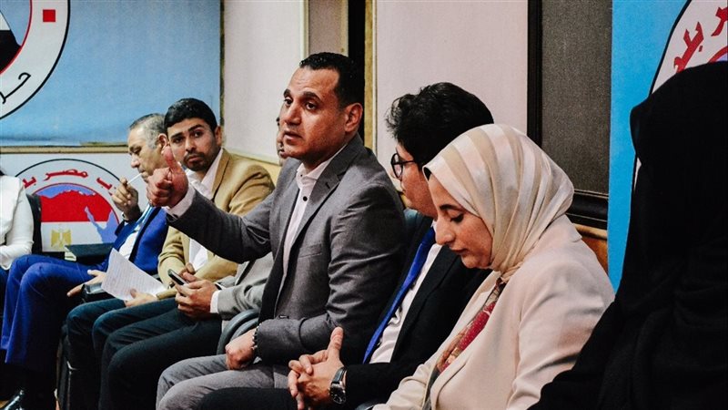 الصالون السياسي