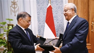 جبالي يبحث تعزيز التعاون مع عضو المكتب السياسي للحزب الشيوعي الصيني