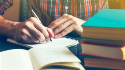 دعاء امتحانات الثانوية العامة والأزهرية 2025.. أعن ابنك بـ 10 كلمات مع الفجر