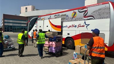 مغادرة الفوج الثاني من حجاج بيت الله الحرام  بالطريق البري من ميناء نويبع