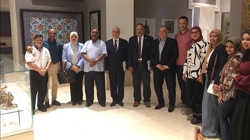 جانب من التكريمات