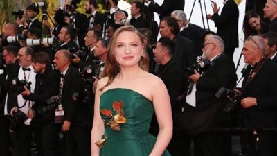 بإطلالة والدتها كيت وينسلت.. 