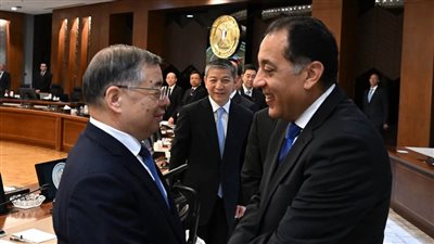 رئيس الوزراء يشيد بالموقف الصيني الداعم لمصر في المحافل الدولية 