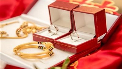 ما حكم الشبكة والهدايا عند موت الخاطب؟ الإفتاء توضح