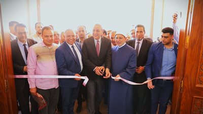 رئيس جامعة الأزهر ومحافظ الغربية يفتتحان مسجد «رياض الجنة 2» بطنطا