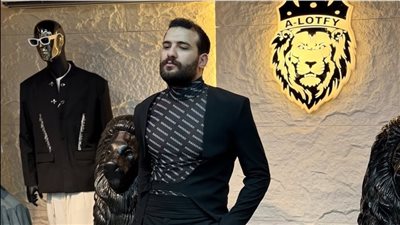 مصمم بدلة زفاف مسلم لـ