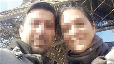 هدية عيد الميلاد تدفع عارضة أزياء تركية إلى الطلاق          