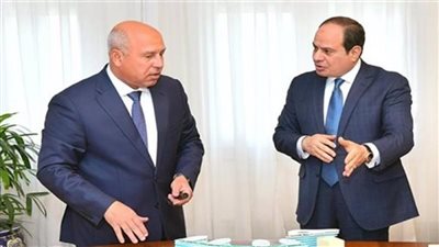 الرئيس السيسي: «السكة الحديد اللي بيعملها كامل الوزير هتوصل طابا والعريش»