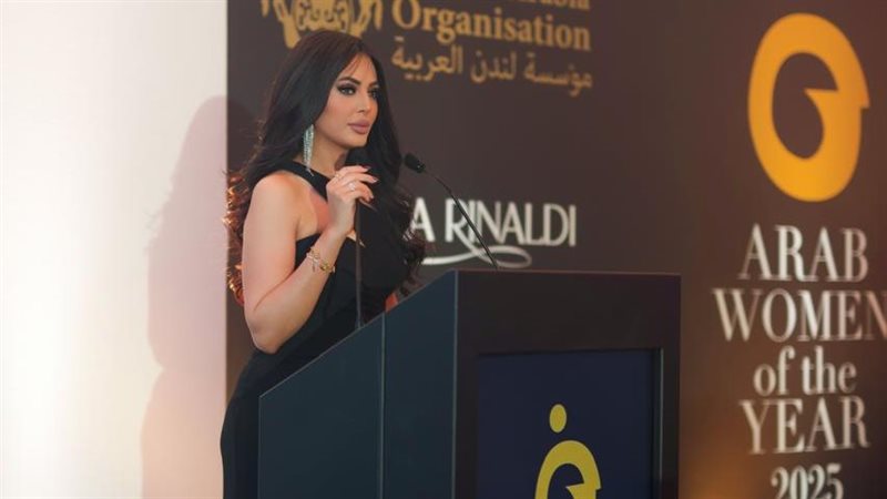 الإعلامية دينا يحيى