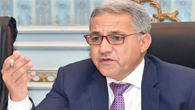 أحمد السجيني: نصف مليون وحدة سكنية مهددة بمشروع قانون الإيجار القديم