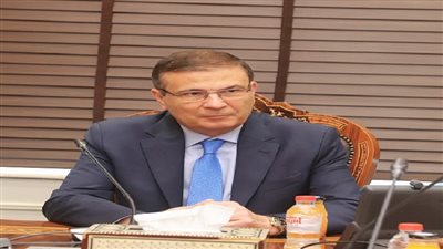 أثارها إيجابي.. وزير الزراعة يكشف فوائد إلغاء شهادة حلال على الألبان