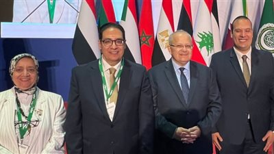 رئيس جامعة القاهرة يشارك في افتتاح مؤتمر ومعرض سيملس الشرق الأوسط 2025