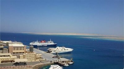  استمرار إغلاق ميناء الغردقة البحري لليوم الثالث بسبب الأحوال الجوية