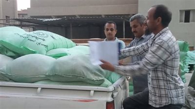 ضربة قوية.. تحرير 150 محضرًا وضبط أطنان من السلع قبل تهريبها بالمنيا