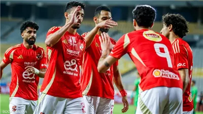 صفقات منتظرة ومدافع يغادر .. تحركات حاسمة في الأهلي استعدادًا للموسم الجديد