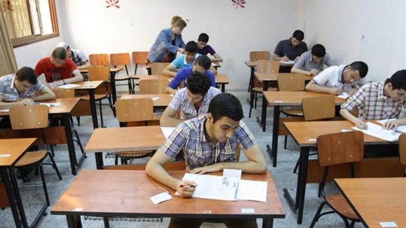 الامتحانات