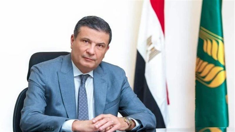 الدكتور علاء فاروق،