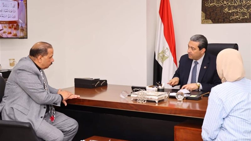 محافظ دمياط