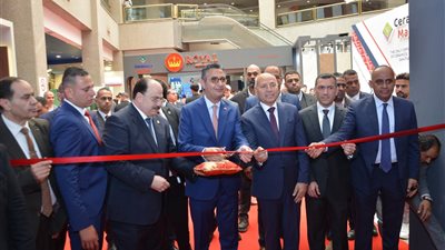 وزير التموين ومحافظ القاهرة يفتتحان الدورة السادسة عشرة من «سيراميكا ماركت»