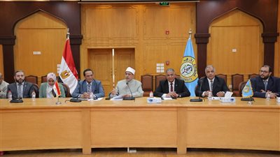 مجلس التعليم بجامعة الأزهر يتابع الامتحانات ويؤكد الالتزام بالميثاق الأخلاقي
