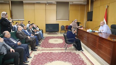 محافظ بنى سويف يقرر صرف إعانات عاجلة لحالات إنسانية