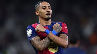 رسميا.. برشلونة يعلن تجديد عقد رافينيا حتى صيف 2028