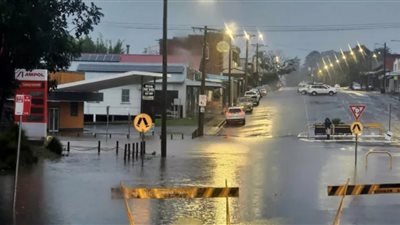 كارثة إنسانية في نيجيريا.. مصرع أكثر من 117 قتيلاً بسبب فيضانات مدمرة