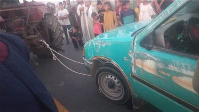 إصابة 10 أشخاص فى حادث إنقلاب سيارة ربع نقل بأسيوط