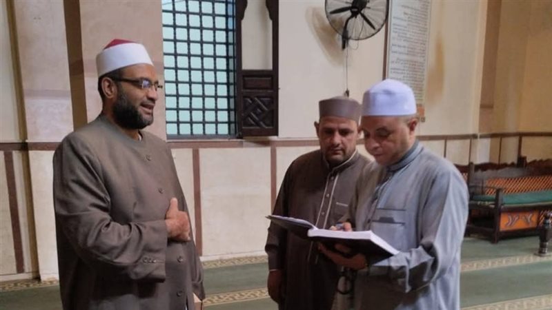 مرور مفاجئ بمساجد