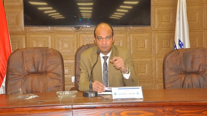 محمد رمضان، أمين