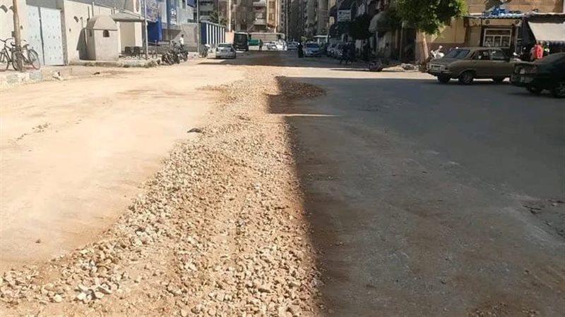 جانب من أعمال الرصف