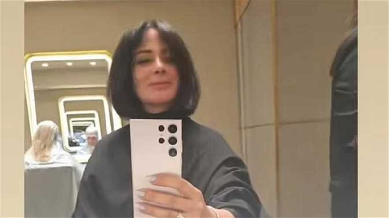 مني زكي