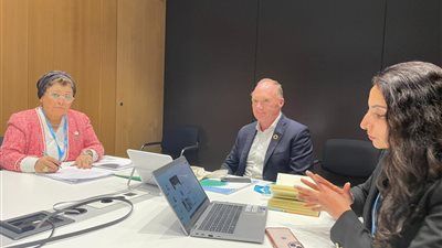 نائب وزير الصحة تبحث مع وفد منظمة الصحة العالمية واليونيسف تعزيز الحوكمة