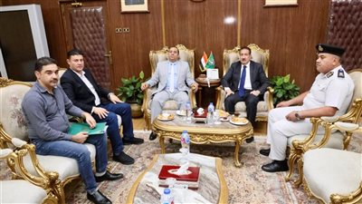 محافظ المنوفية يلتقي مدير الأمن لمتابعة أليات تنفيذ الموجة 26 لإزالة التعديات