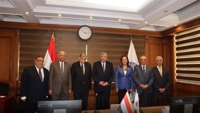 لجنة اختيار رؤساء الجامعات تجري مقابلات مع المرشحين لرئاسة «بنى سويف ومطروح» 