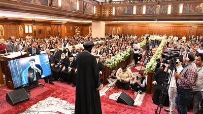 البابا تواضروس الثاني يحتفل باليوبيل الذهبي لكنيسة السيدة العذراء بأرض الجولف