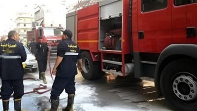 6 سيارات إطفاء.. اندلاع حريق هائل بمخزن كرتون بالمنطقة الصناعية بالمنوفية