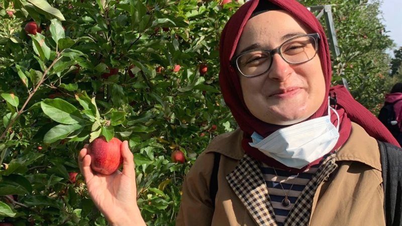 الطالبة رميسة أوزتورك