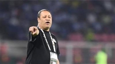 ضياء السيد: ريبيرو في حيرة بسبب الظهير الأيسر.. وكوكا مظلوم في هذا المركز