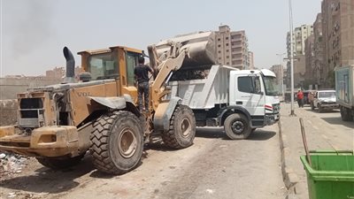 الجيزة: رفع  150 طن مخلفات في حملات نظافة مكبرة بمنطقة المصرف