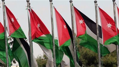 الأردنيون يحتفلون بعيد الاستقلال الـ79 وسط عروض عسكرية وأجواء جماهيرية مبهرة