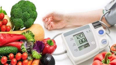 سبعة تغييرات غذائية سهلة تُساهم في خفض ضغط الدم بشكل طبيعي