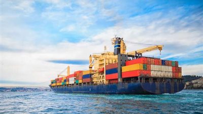 خبير اقتصادي: التبادل التجاري مع واشنطن تجاوز 37 مليار دولار في 2024