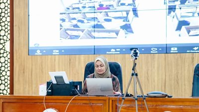 مستشارة شيخ الأزهر تتابع اختبارات طلاب إندونيسيين للالتحاق بجامعة الأزهر