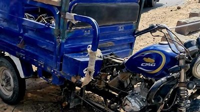 إصابة 5 أشخاص إثر تصادم تروسيكل مع سيارة نقل على الطريق الإقليمي بالمنوفية