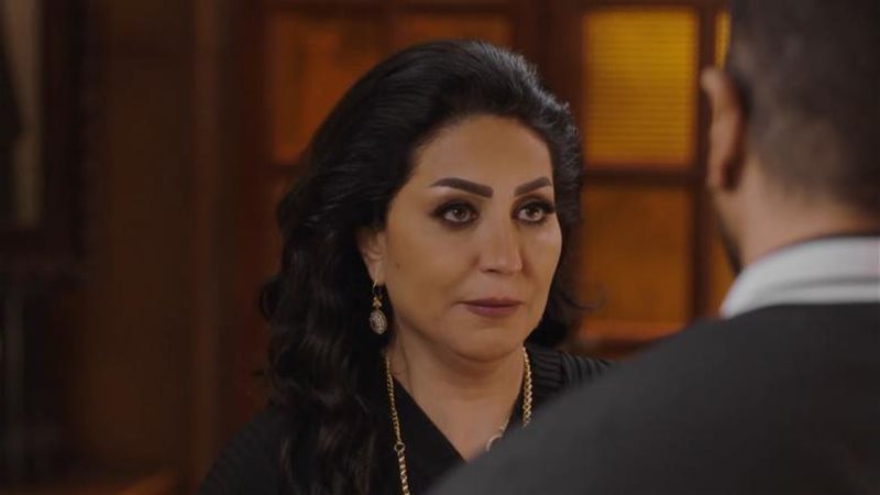 وفاء عامر