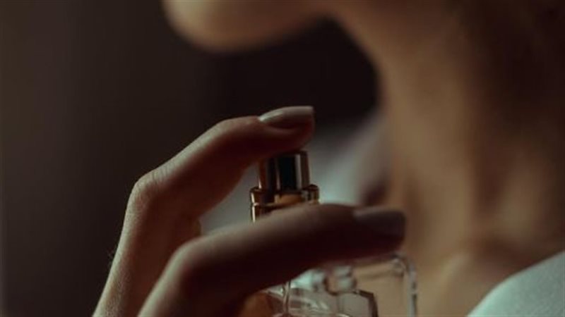 استخدام العطور