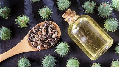 زيت الخروع للرموش والحواجب: سحر طبيعي أم سلاح ذو حدّين