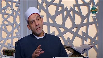 هل يحق للزوجة في استكمال التعليم بعد الزواج؟ .. الإفتاء توضح|فيديو 