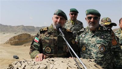 إيران تهدد بتدمير كامل.. قائد عسكري يحذر إسرائيل من رد خاطف: أيدينا على الزناد